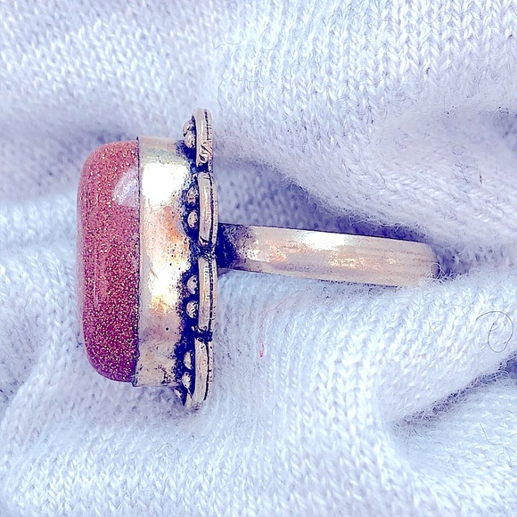 Funky Vintage Ring - Picture 5 of 7